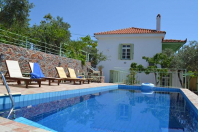 Гостиница Villa Liogerma  Скопелос